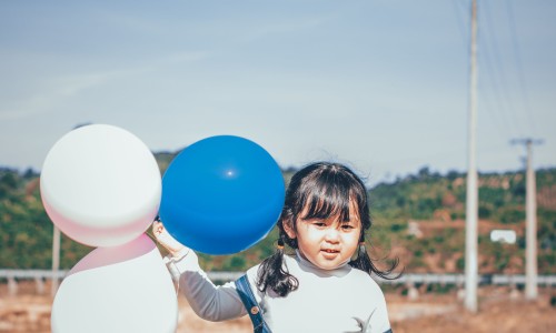 宝宝发烧可不可以洗澡-宝宝发烧可以多喝奶吗网—知名的宝宝发烧可以多喝奶吗网站,分享宝宝发烧可以吃冰的降温吗知识